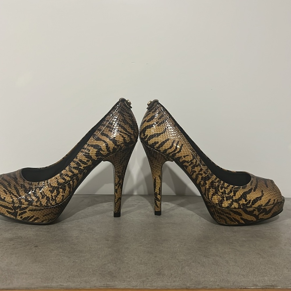 Stuart Weitzman Platform Heels 6.5 - Picture 5 of 7